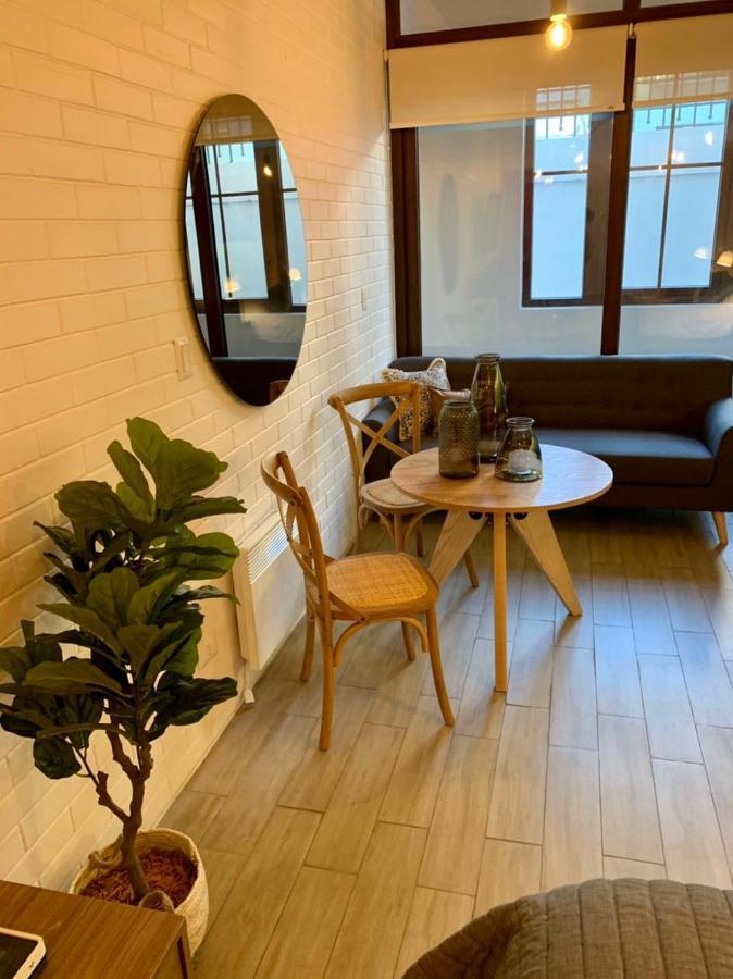 Estudio Nuevo Con La Mejor Ubicación De Servicio Hom * Valparaíso